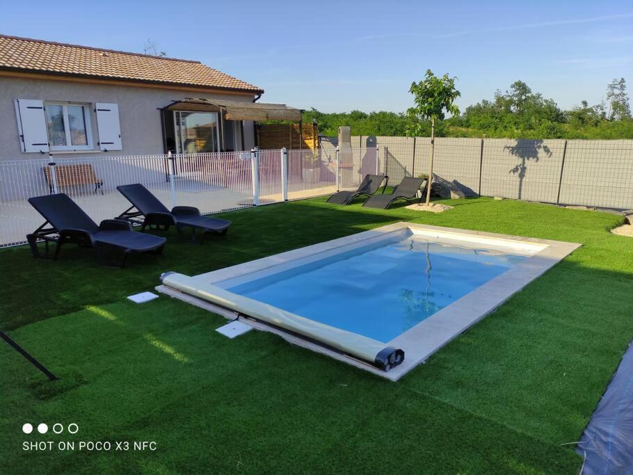 En Ardeche, Gite L'Odyssee Climatise Avec Sa Piscine Privee Et Chauffee Joyeuse Exterior photo